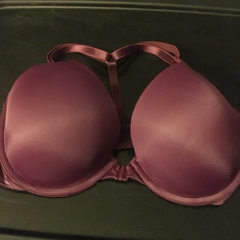 Brand New! Never worn PINK Victoria's Secret bra